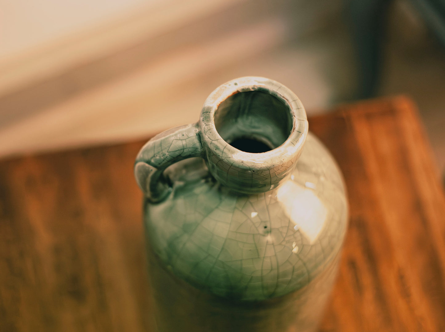 CRACKED GLAZED CLAY POT