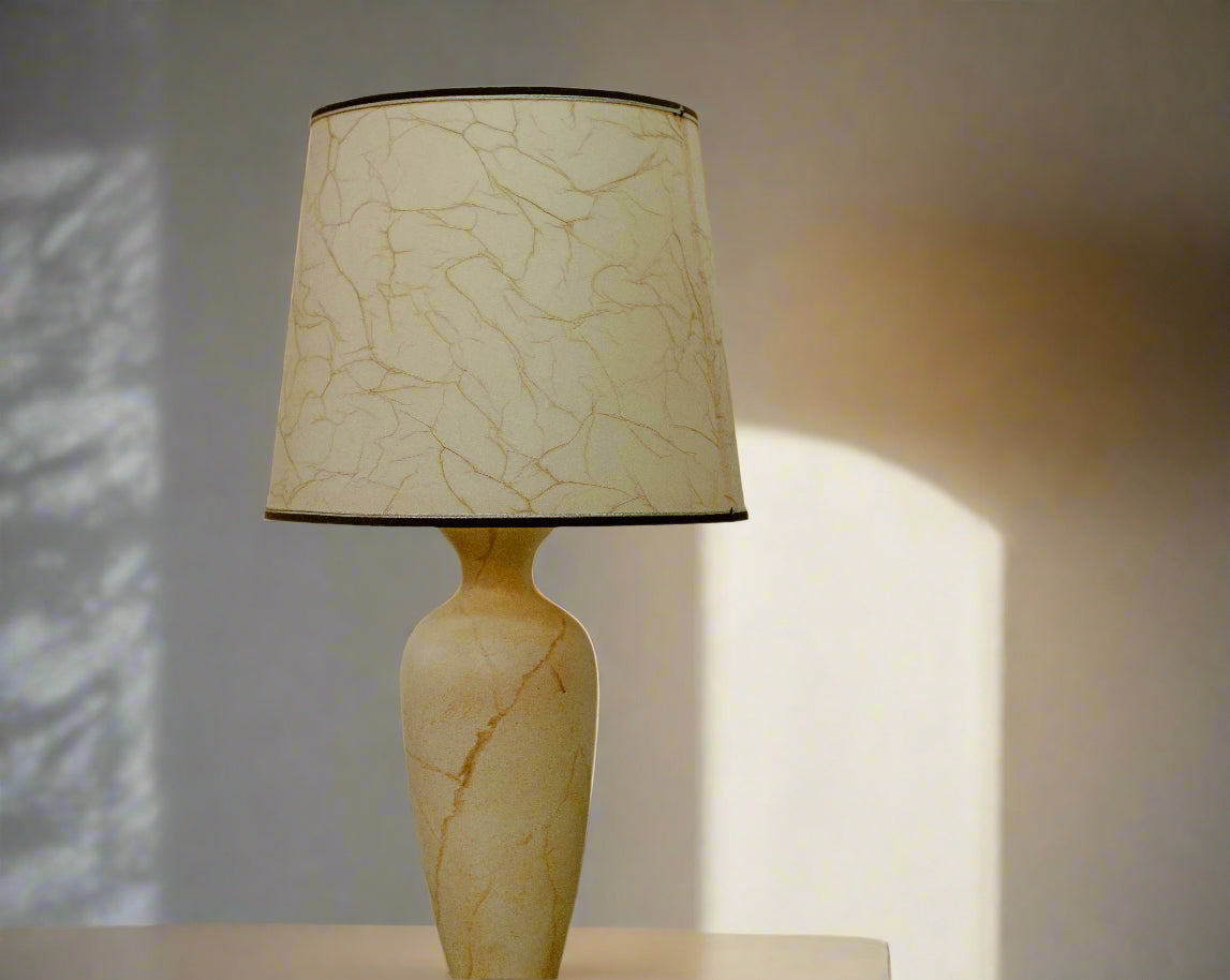 CERAMIC LAMP IN BEIGE