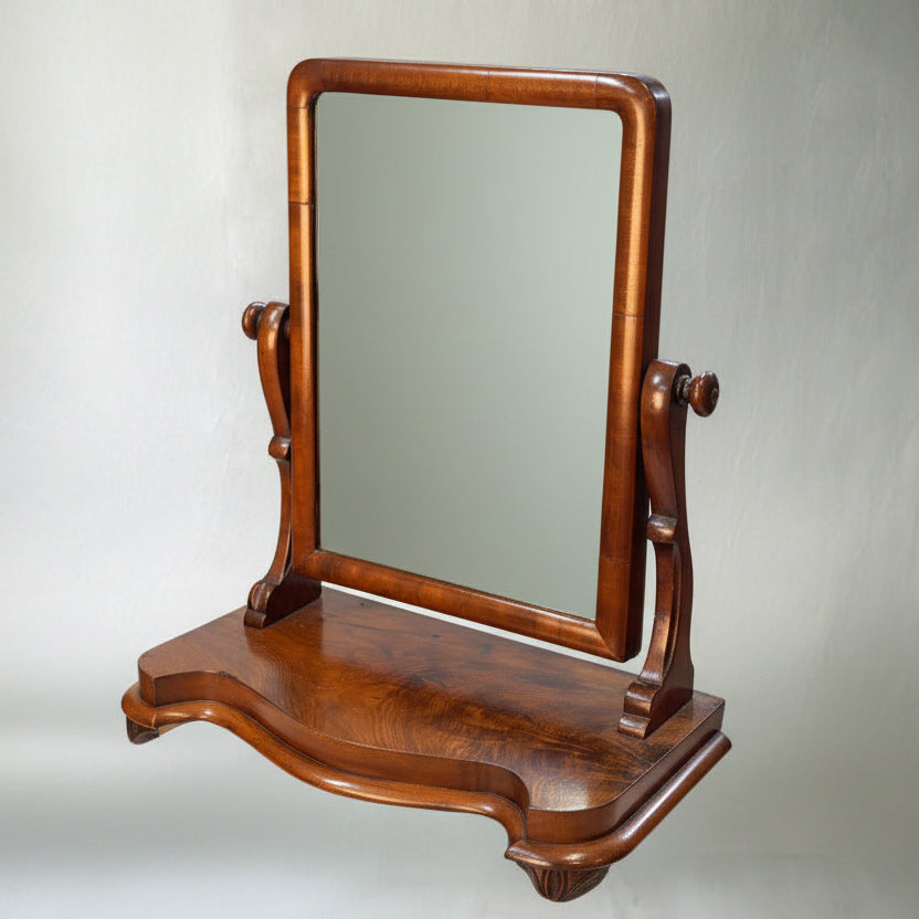 Викторианско свободностоящо огледало за тоалетка (Victorian Walnut Swing Mirror) – Английски антиквариат – Perspective View