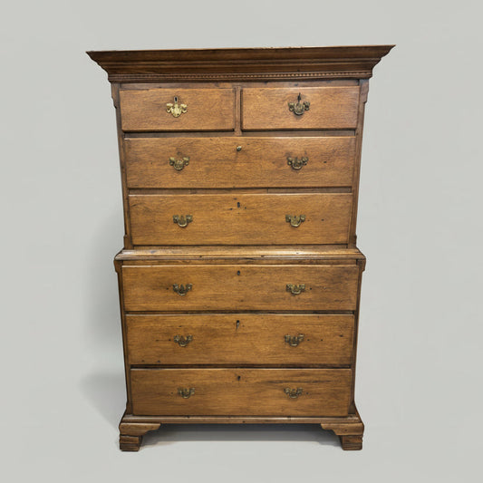 Antikvaren Dabov Skrin in brown Front View