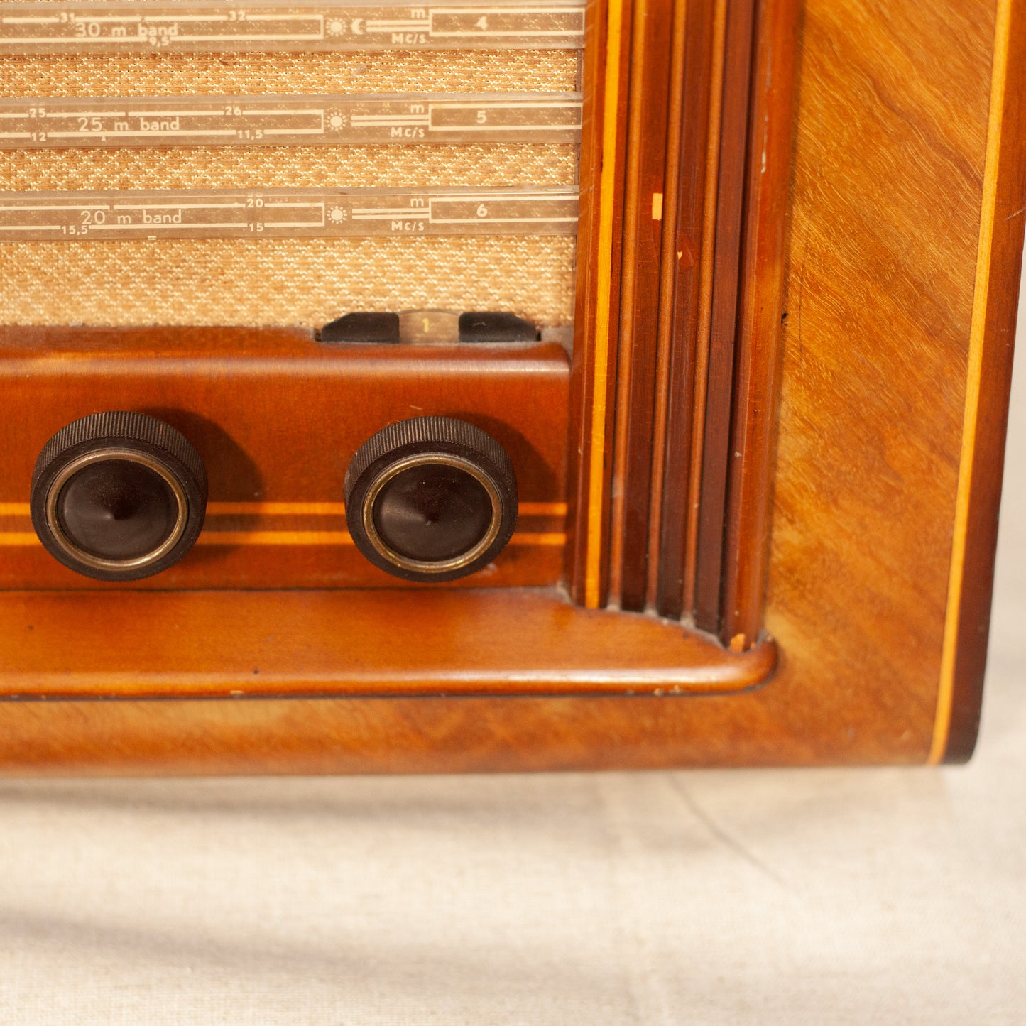 1949 PHILLIPS BX594A RADIO