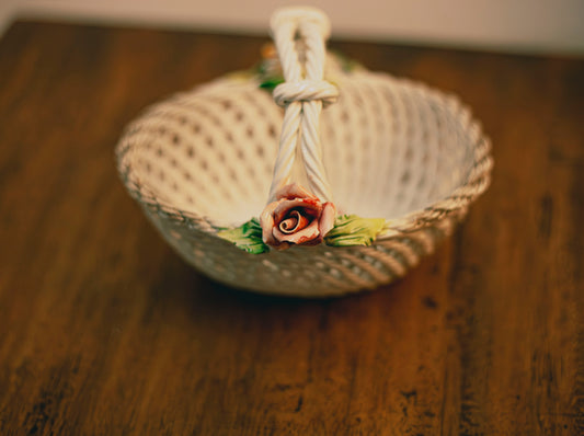 V. BASSANO VINTAGE BASKET