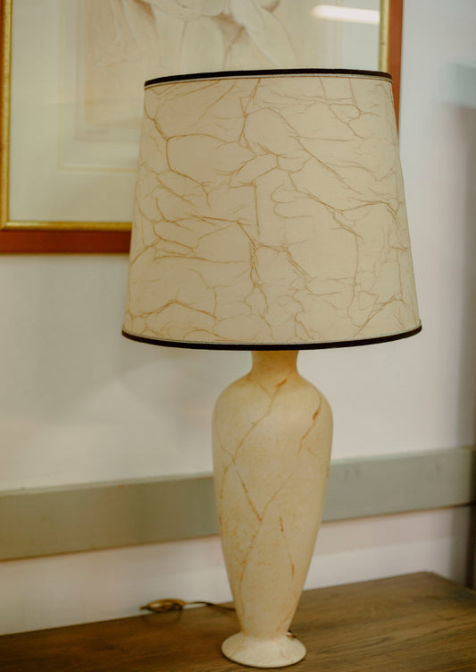 CERAMIC LAMP IN BEIGE
