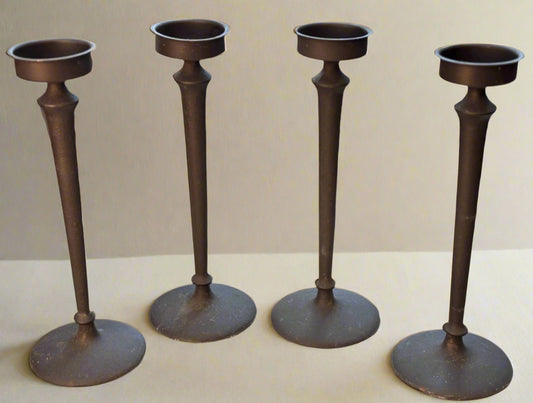 МЕТАЛНИ СВЕЩНИЦИ