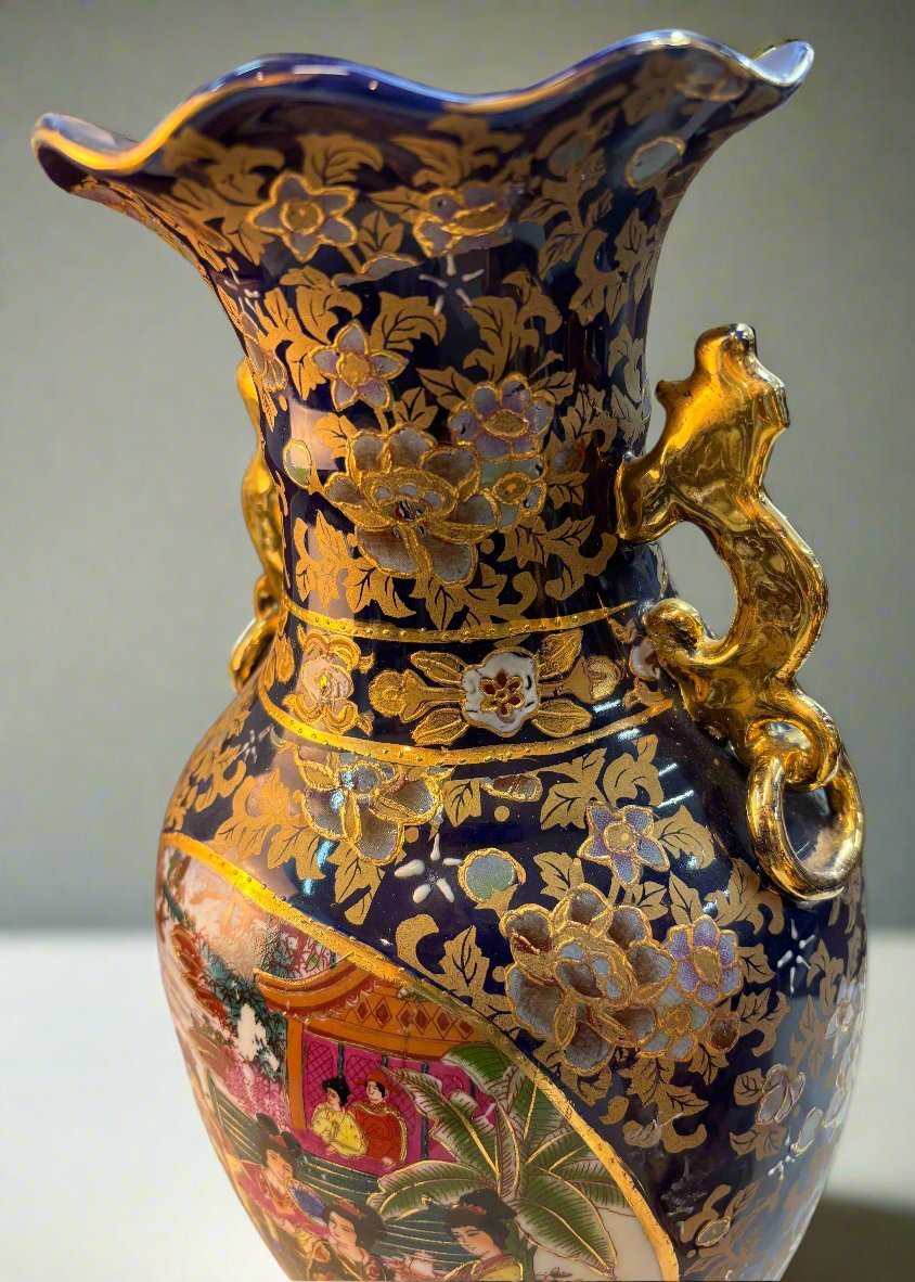 КОБАЛТОВО СИНЯ ПОРЦЕЛАНОВА ВАЗА