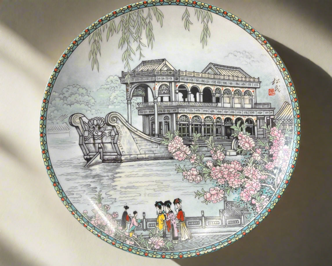 THE MARBLE BOAT/RED MANSION BEAUTIES/ ПОРЦЕЛАНОВИ ЧИНИИ