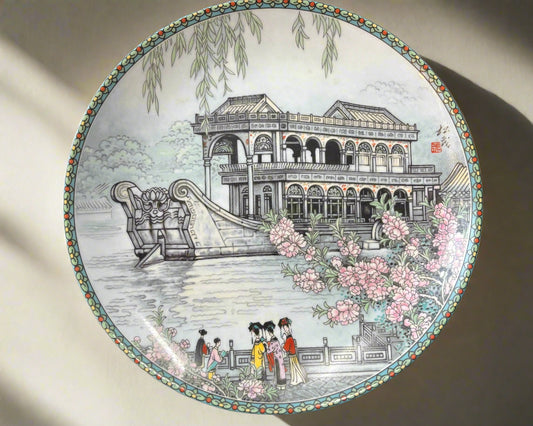 THE MARBLE BOAT/RED MANSION BEAUTIES/ ПОРЦЕЛАНОВИ ЧИНИИ