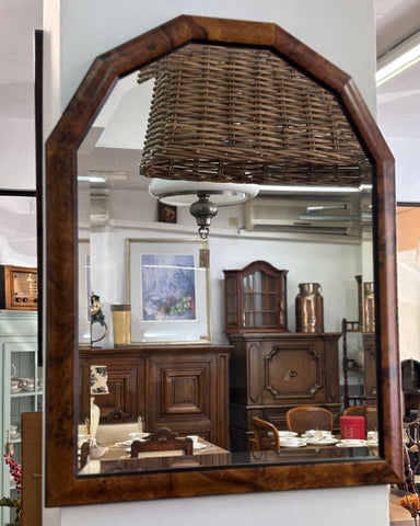 МАХАГОНОВО ОГЛЕДАЛО