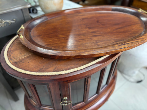 ВИКТОРИАНСКА ВИТРИНА-БАР-МАСИЧКА