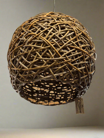 ТАВАННА ЛАМПА РАТАН