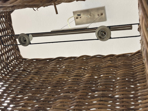 ПЛЕТЕНА ЛАМПА ОТ РАТАН