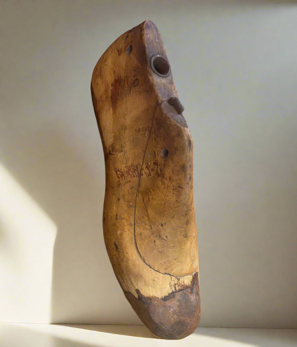 ДЪРВЕН ОБУЩАРСКИ КАЛЪП(1920-1950г.)