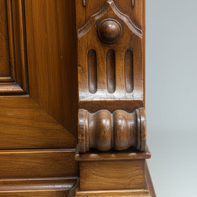 Архитектурно оформени опори и резбована основа (Antique Carved Furniture Base) - Класически европейски дизайн - Bottom Detail