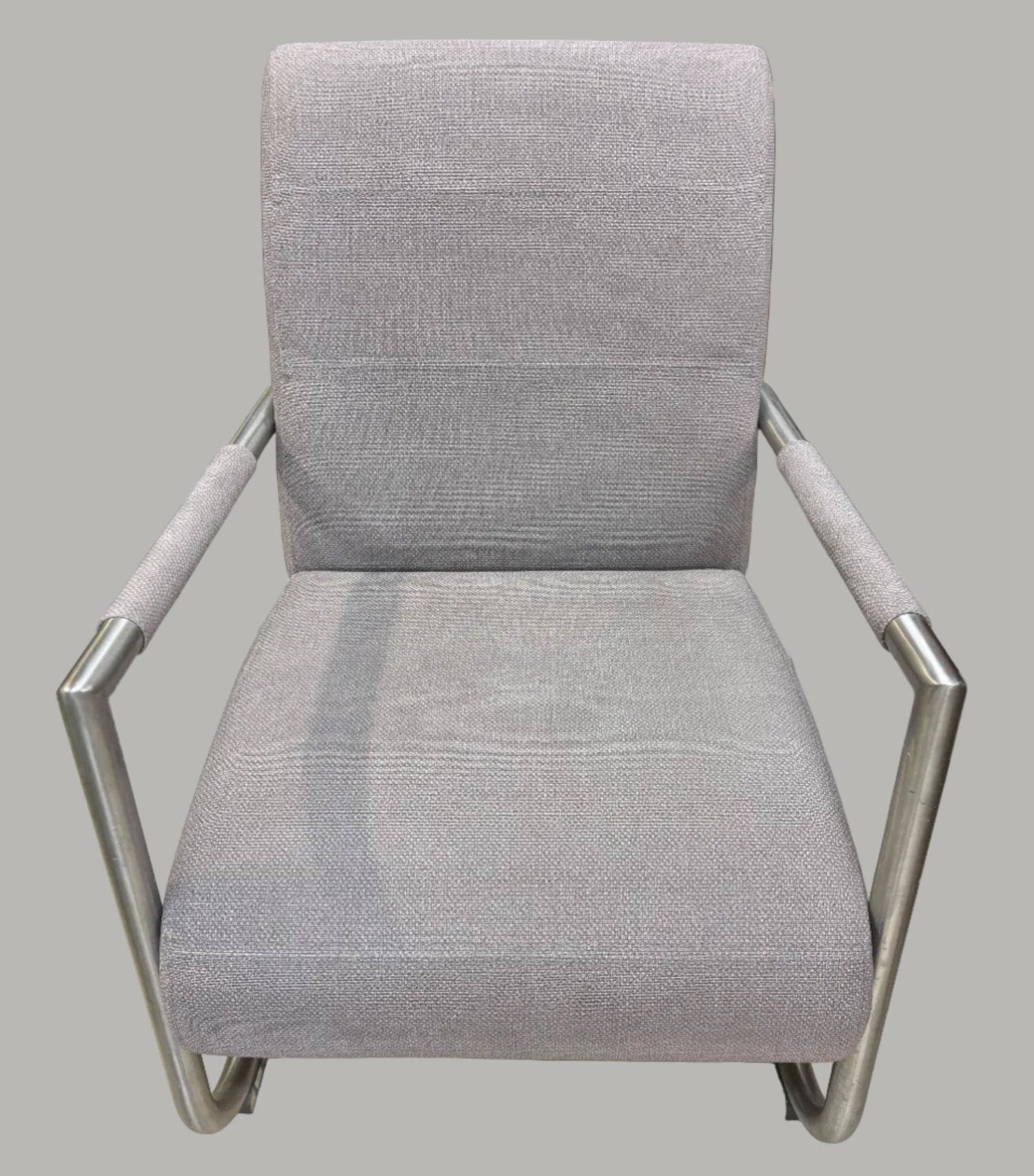 Kreslo Angelica Fenders in Gray - Front View