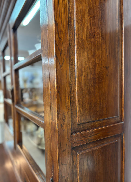 ВИНТИДЖ ВИТРИНА МАСИВ