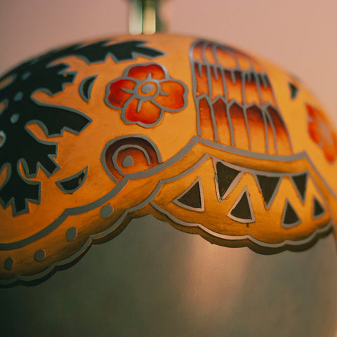 Сложно издълбани керамични орнаменти (Intricately Carved Ceramic Ornaments Detail) – Артистичен дизайн – Macro Detail