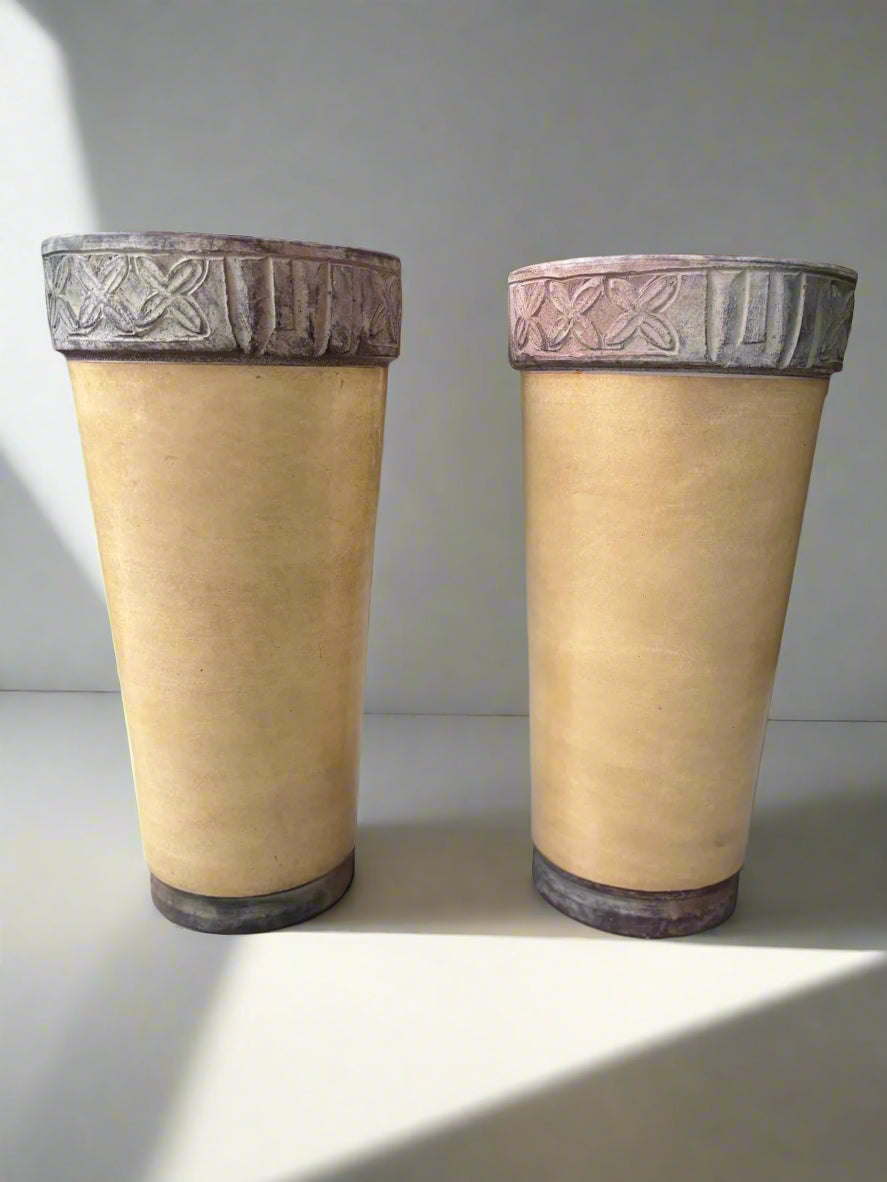 ДЕКОРАТИВНИ ВАЗИ