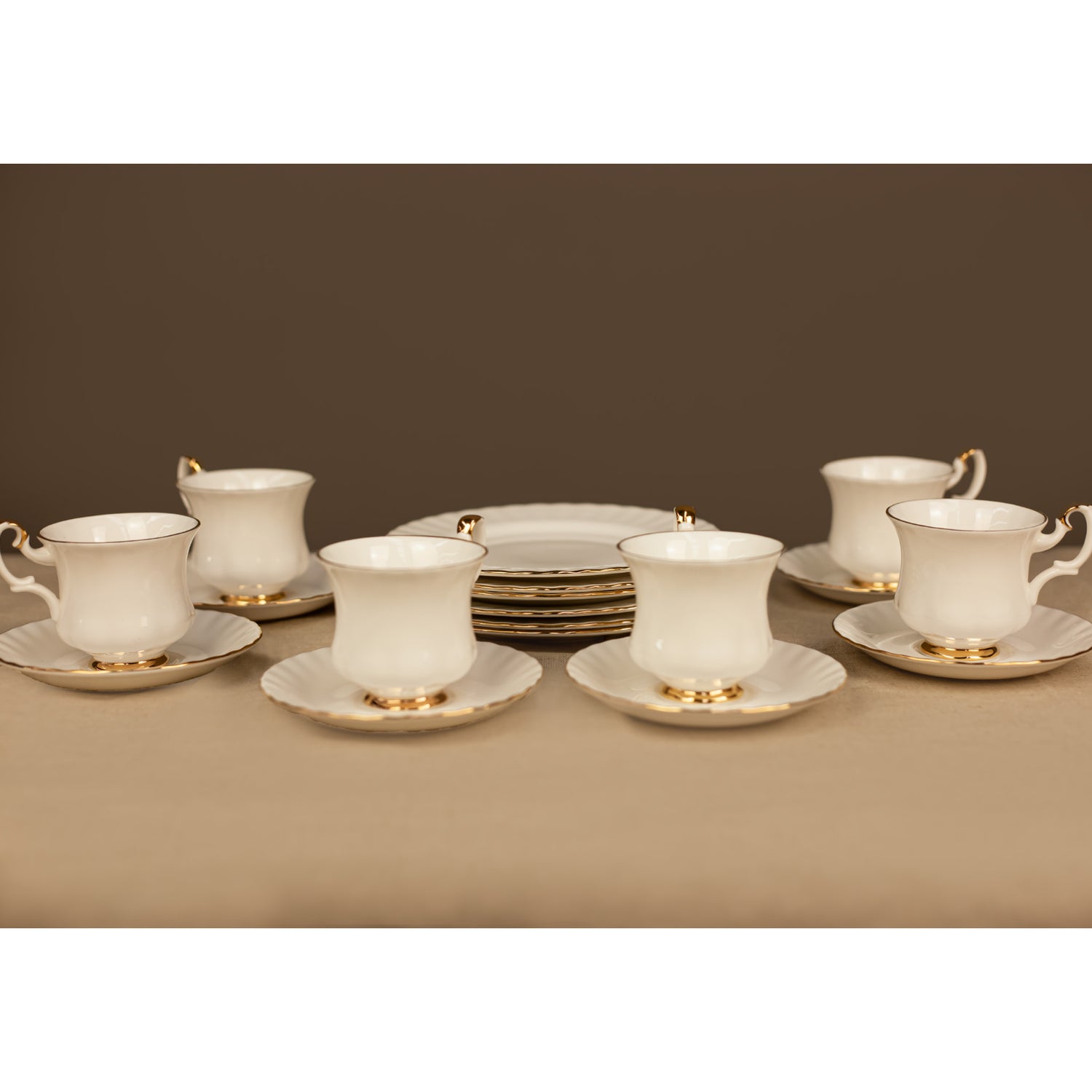 Луксозен английски сервиз за следобеден чай (Luxury English Afternoon Tea Set) – Модел Val D'or от 1960 г. – Complete Collection View